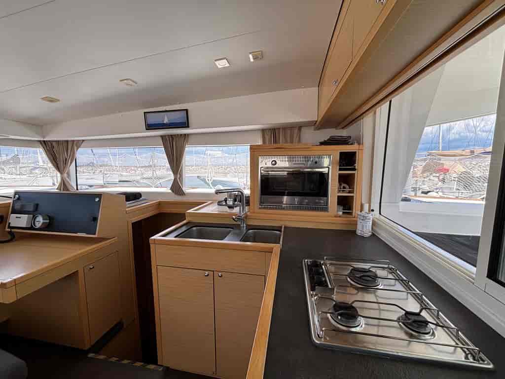 Boat picture 7