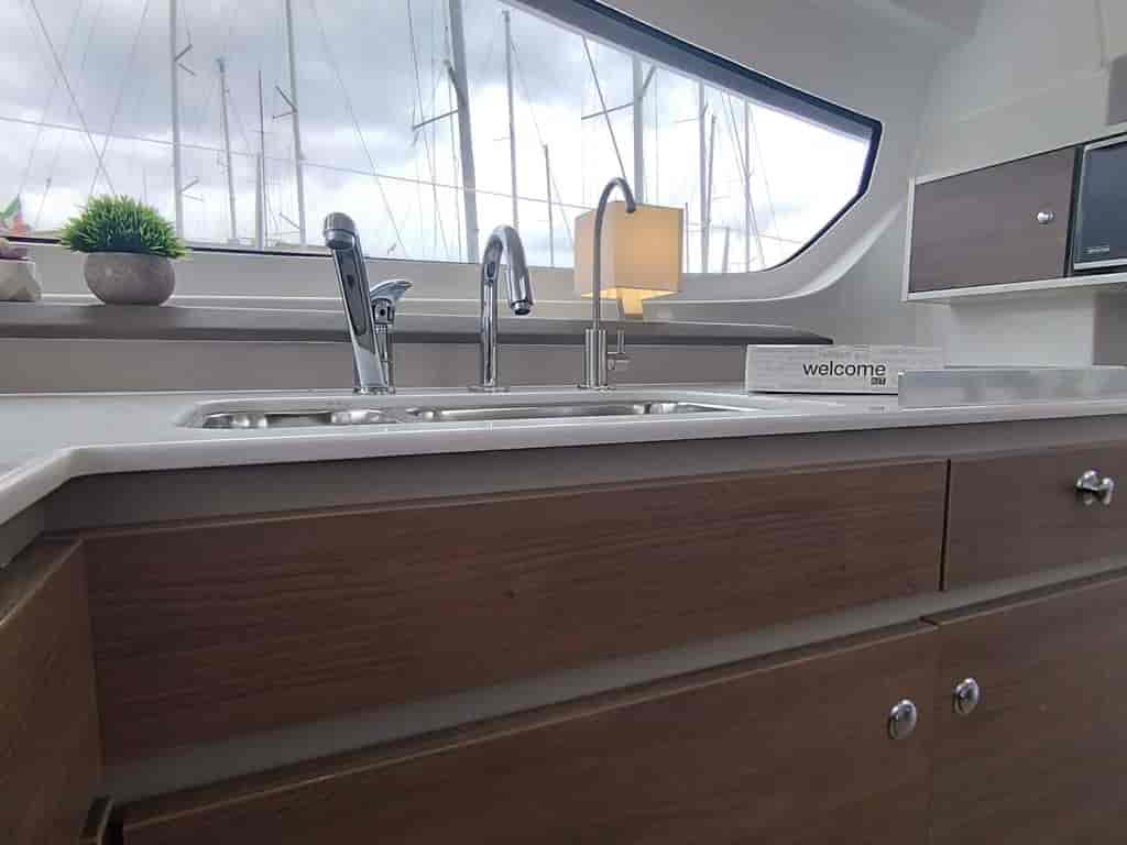 Boat picture 16