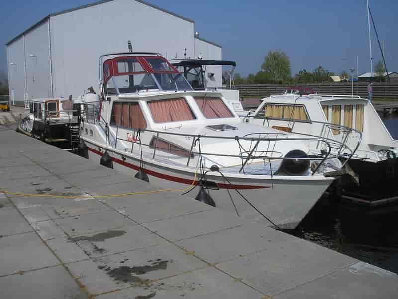 Photo of undefined, image 1 of 6
