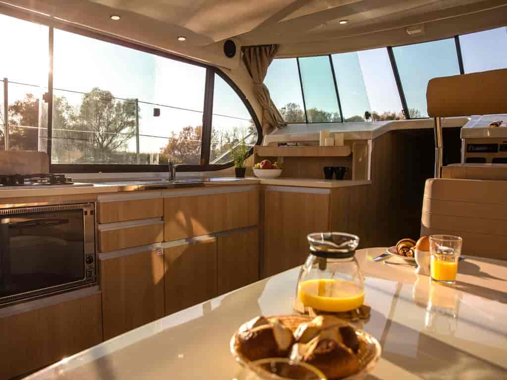 Boat picture 4