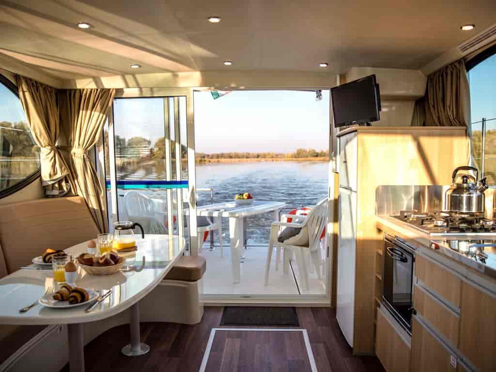 Boat picture 6