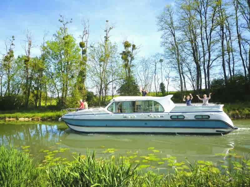 Photo of undefined, image 1 of 5