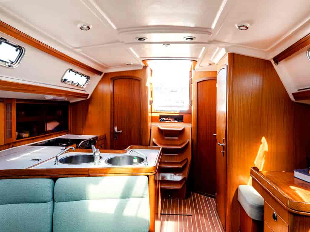 Boat picture 9