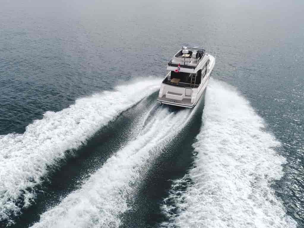 Boat picture 16