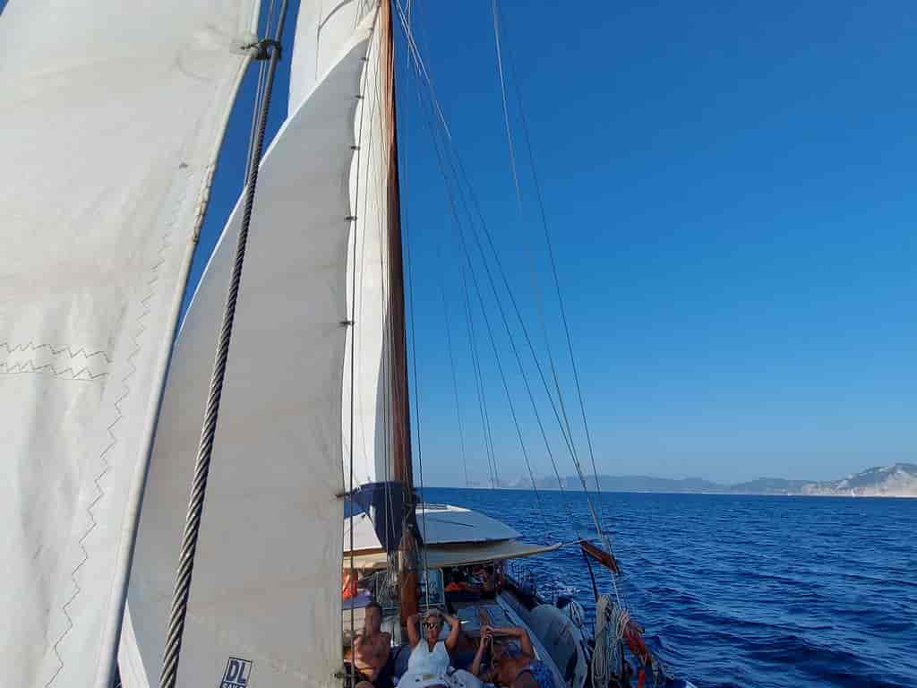 Boat picture 17