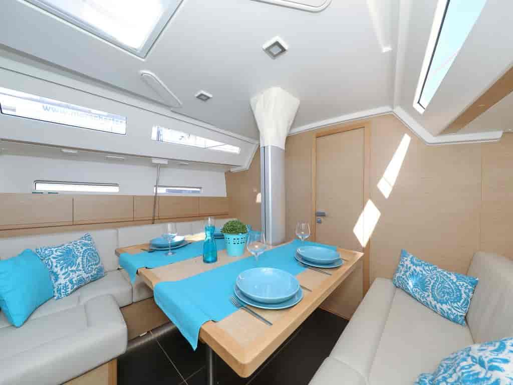 Boat picture 9