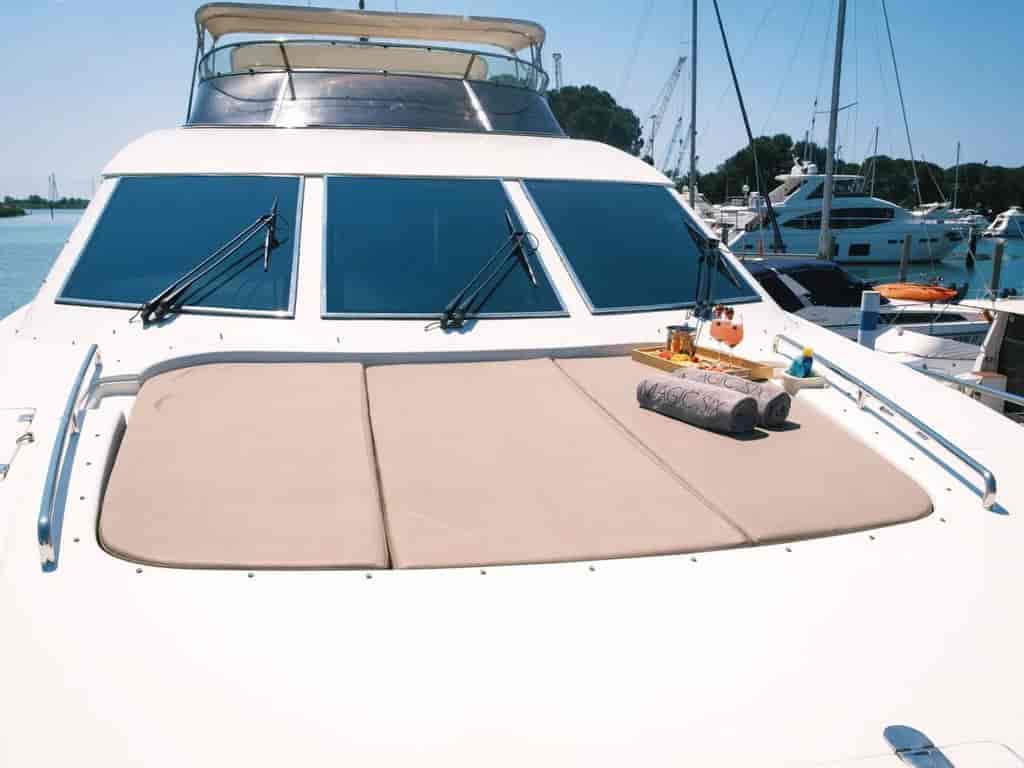Boat picture 9