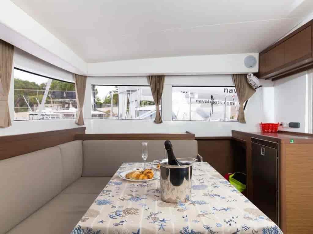 Boat picture 12