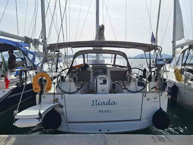 Photo of undefined, image 1 of 27