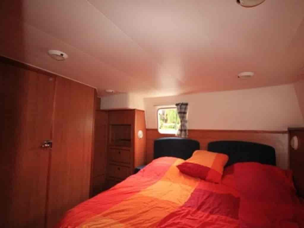 Boat picture 19