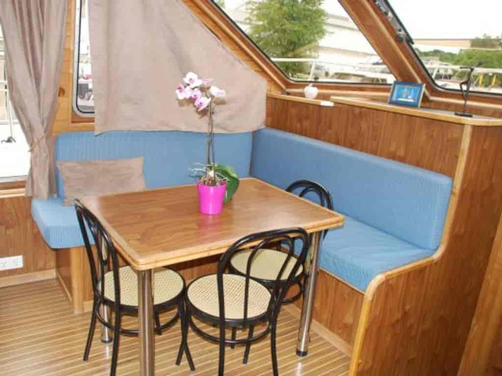 Boat picture 16