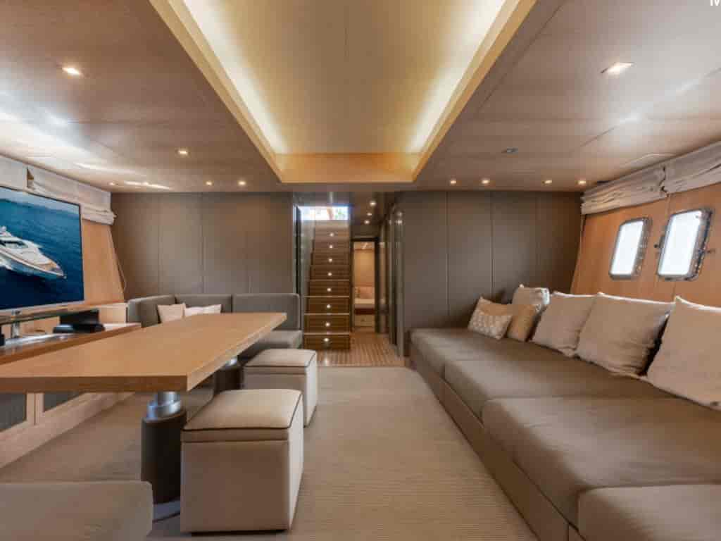 Boat picture 16