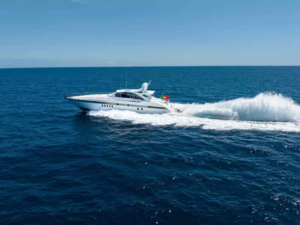 Boat picture 9