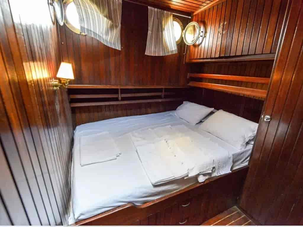 Boat picture 3