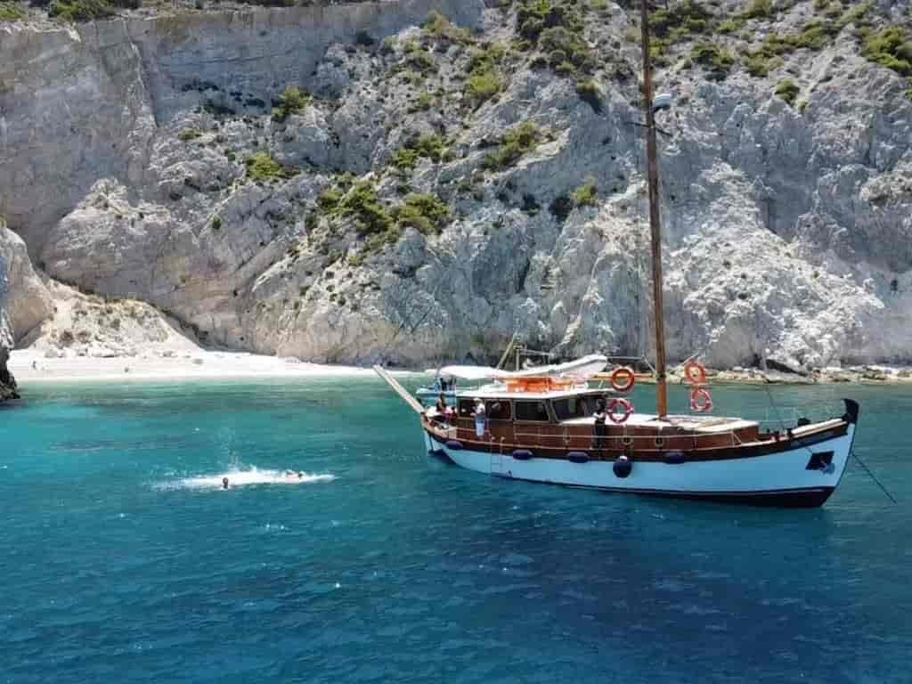 Boat picture 7