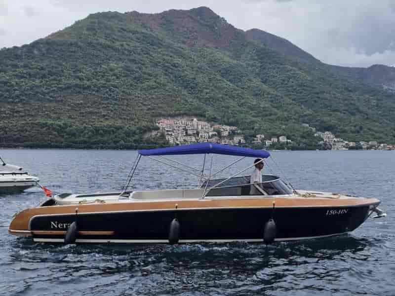Boat picture 1