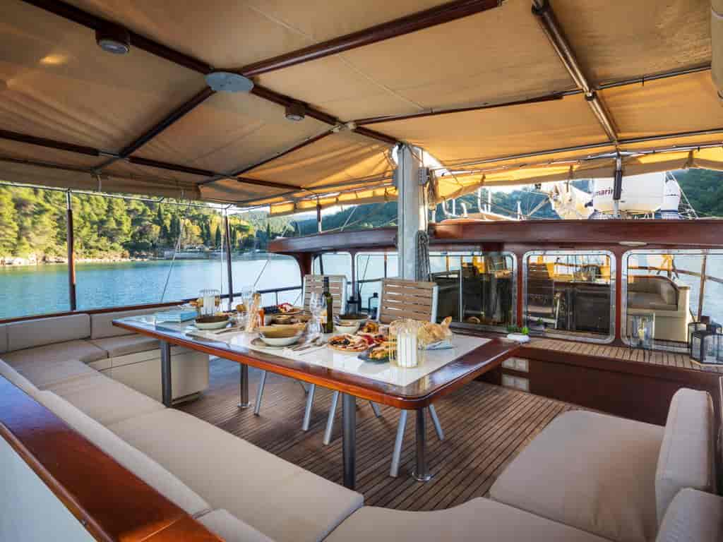 Boat picture 50