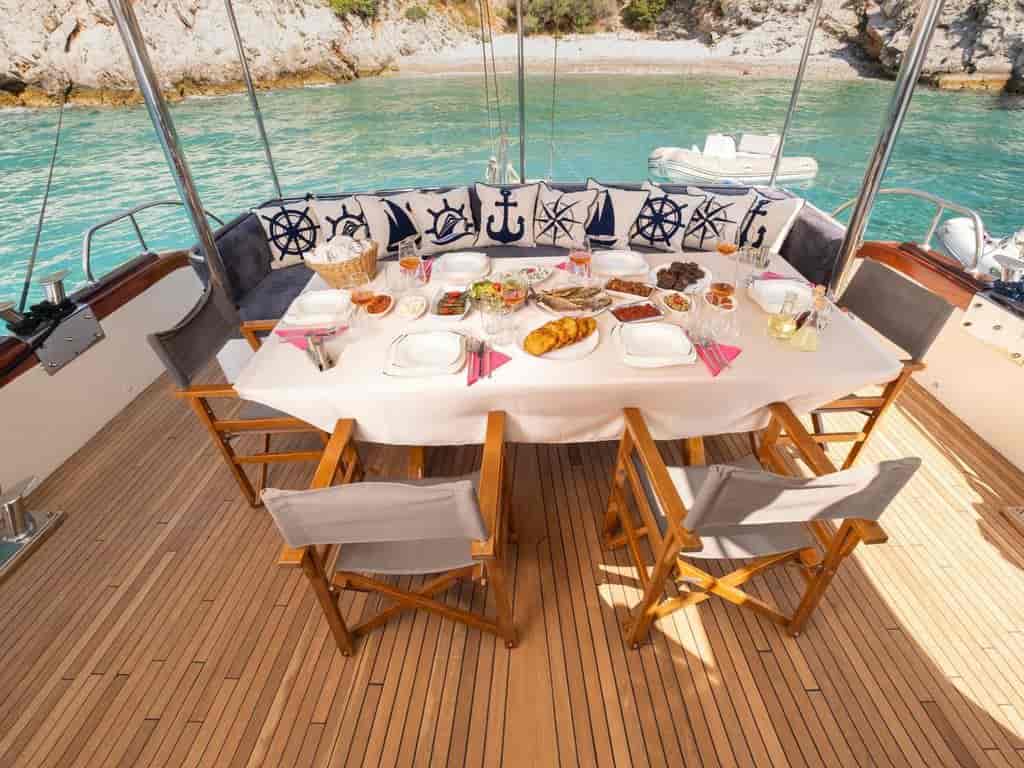 Boat picture 14