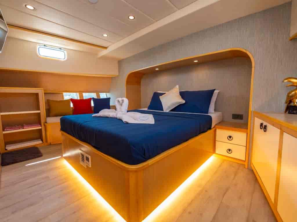 Boat picture 4