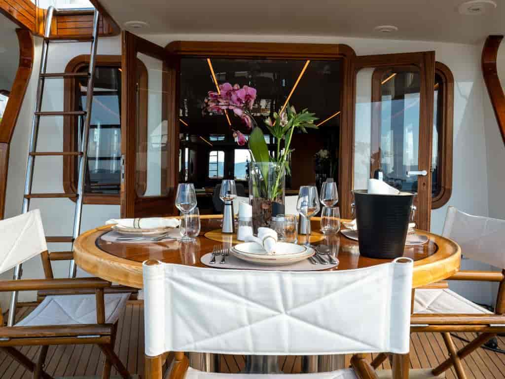 Boat picture 13
