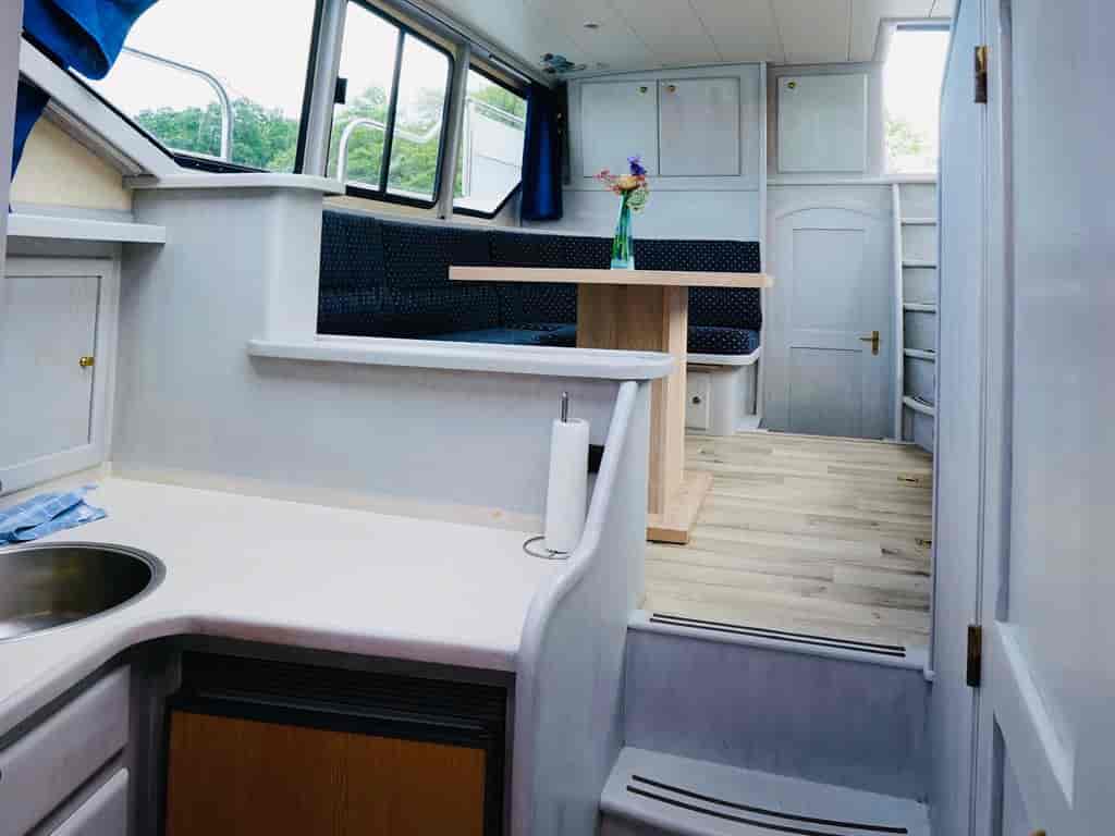 Boat picture 12