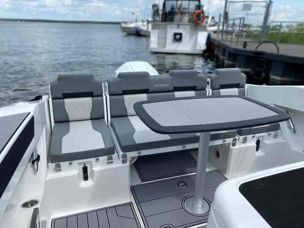 Boat picture 17
