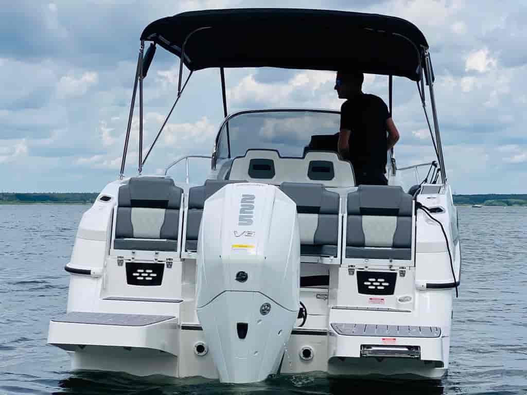 Boat picture 20