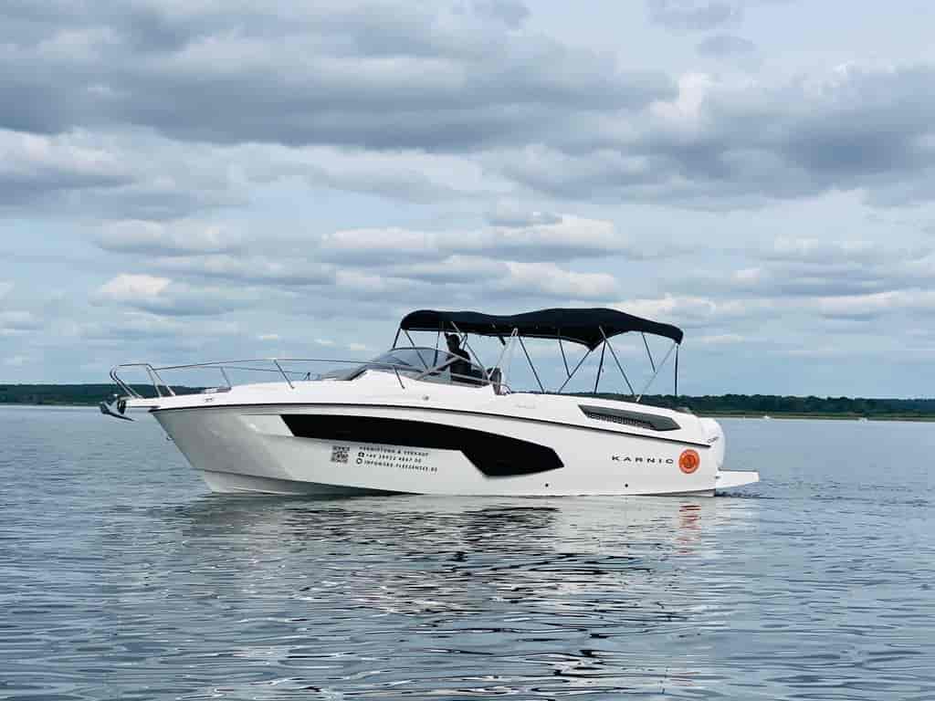 Boat picture 12