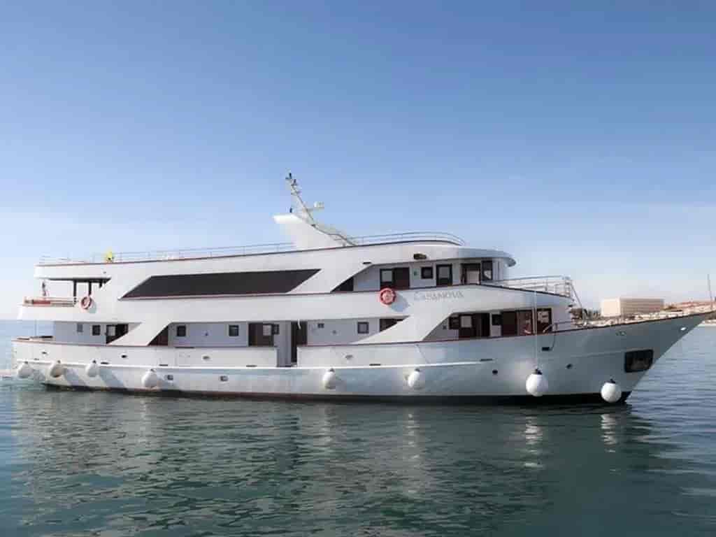 Boat picture 9
