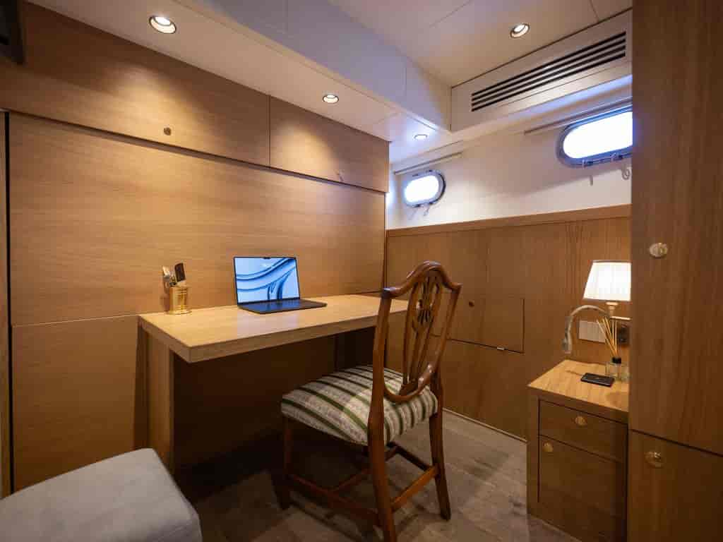 Boat picture 7