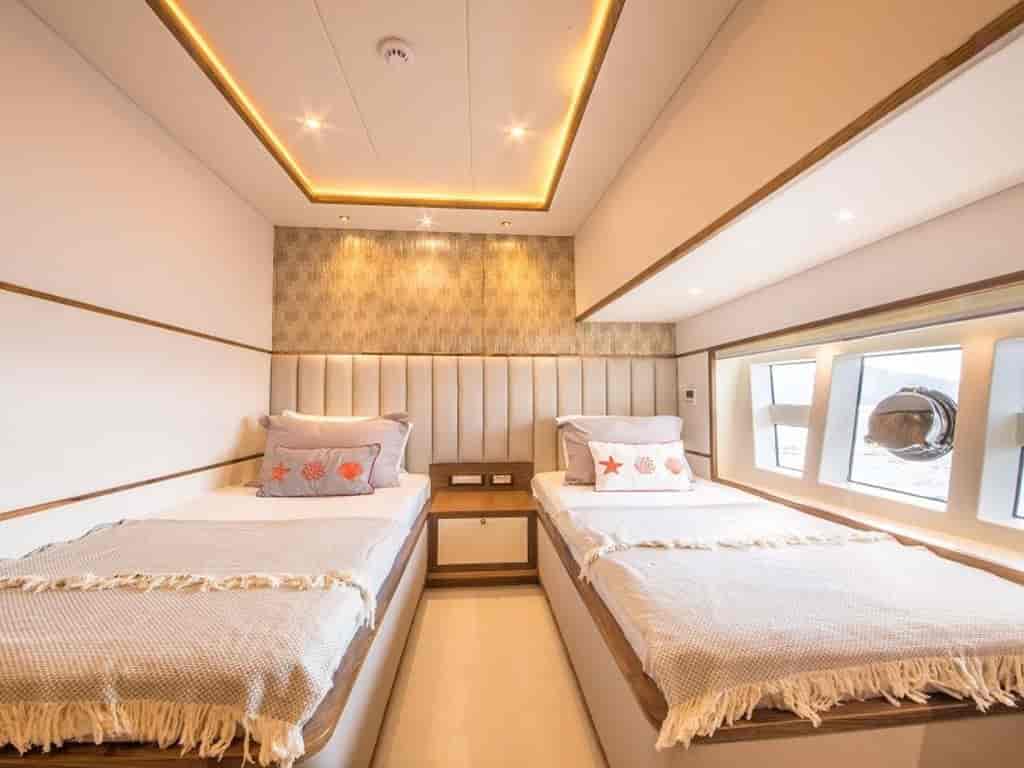 Boat picture 5