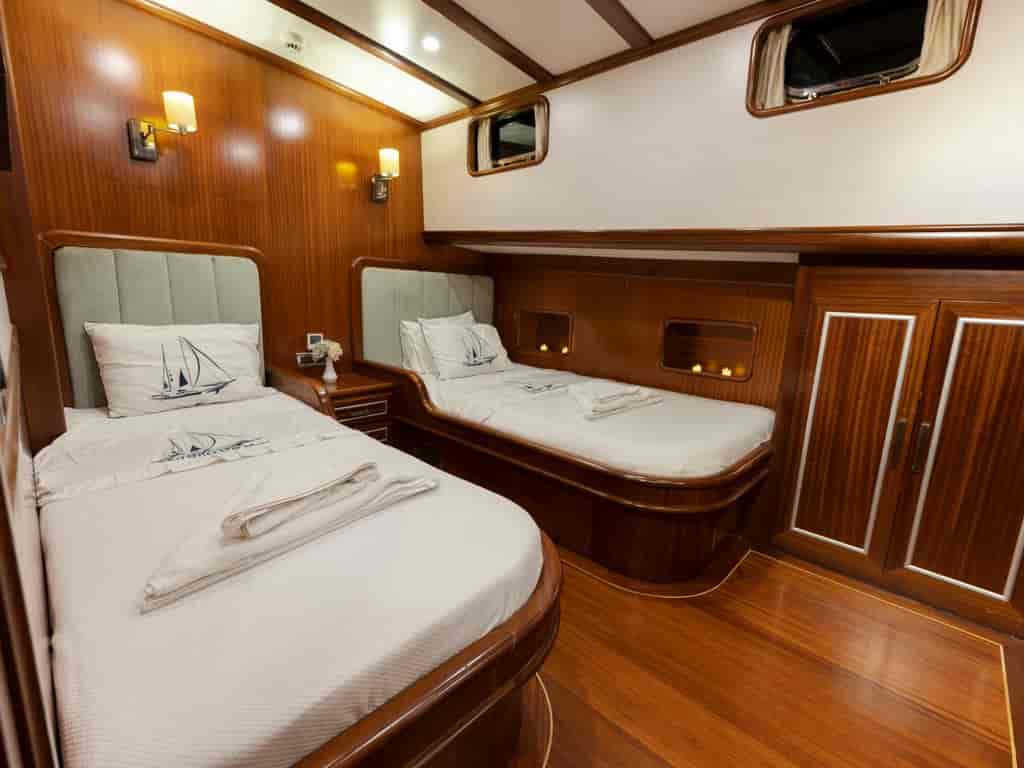 Boat picture 27