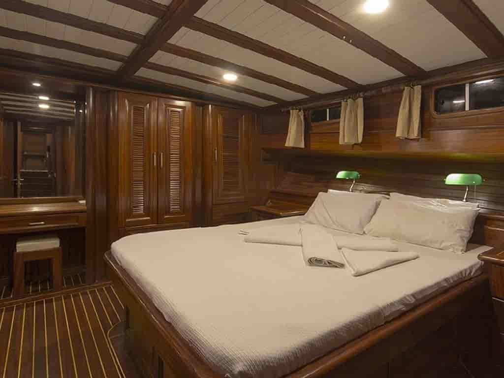 Boat picture 12