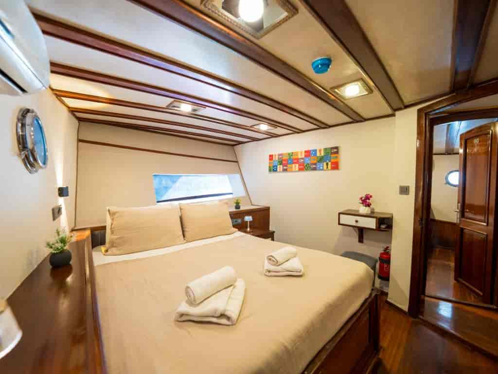 Boat picture 2