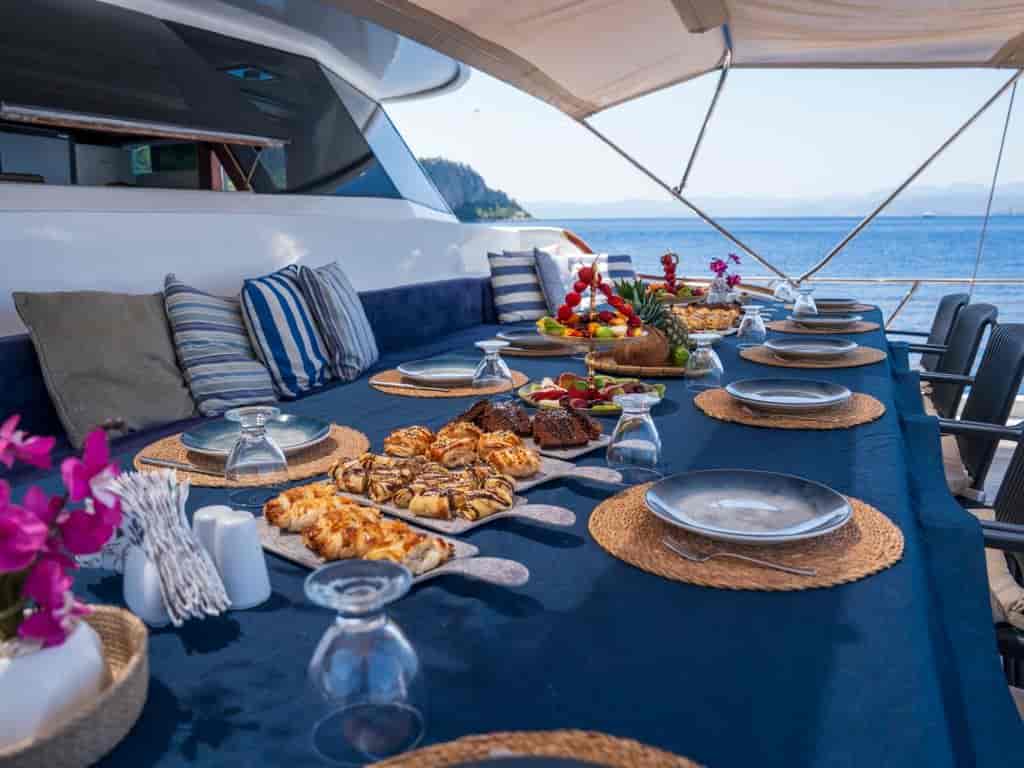 Boat picture 12