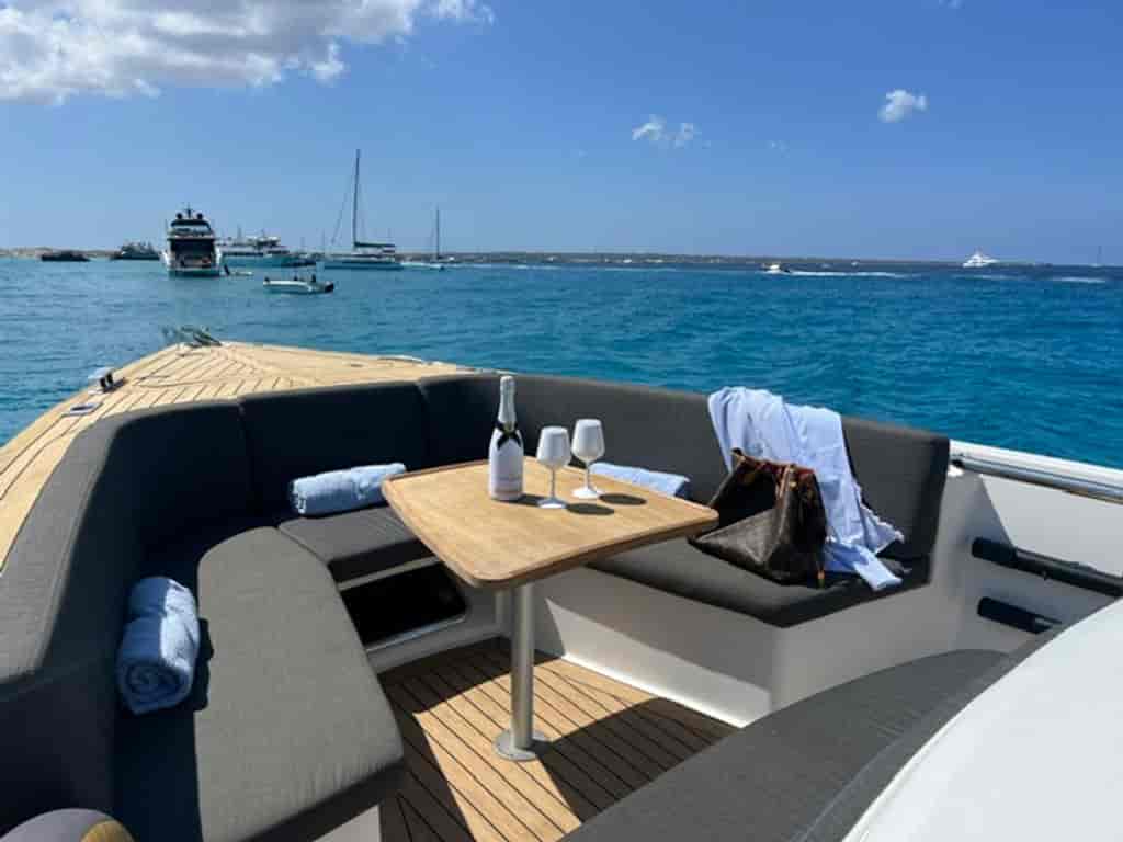 Boat picture 9