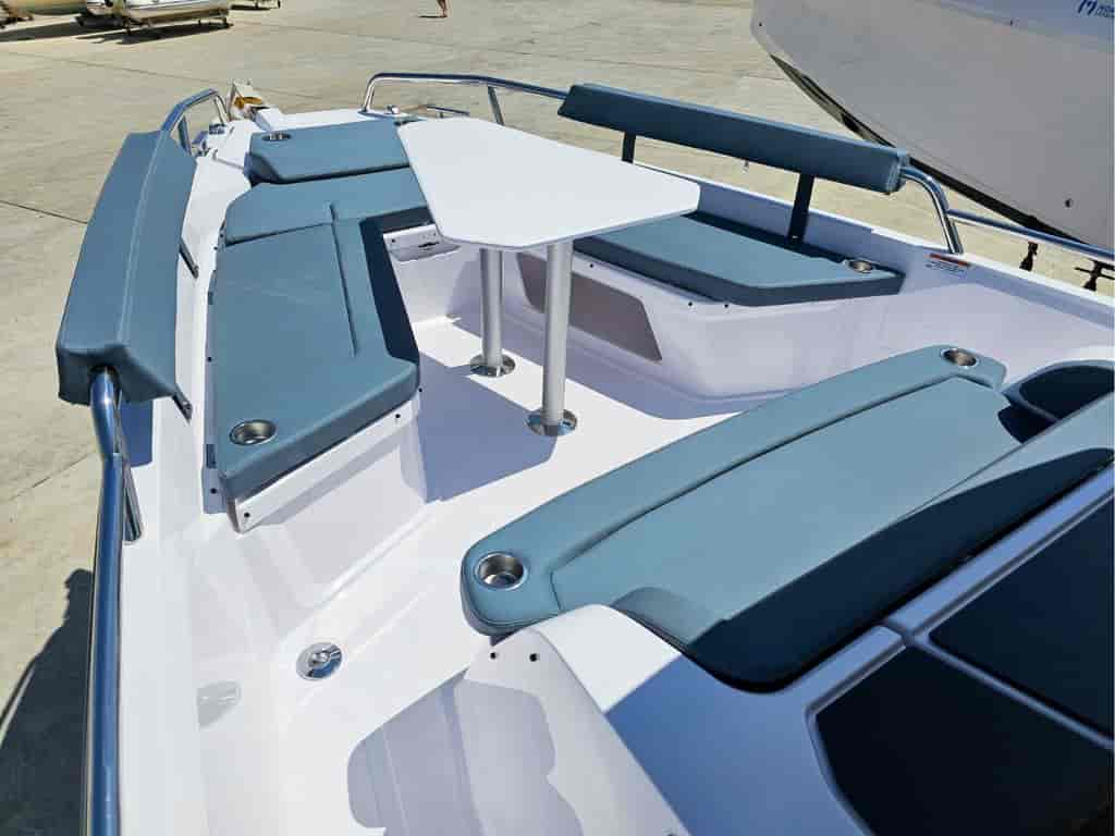 Boat picture 12