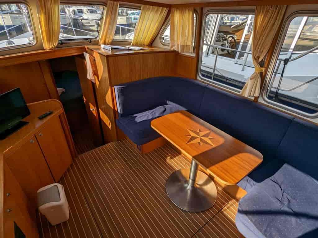 Boat picture 9