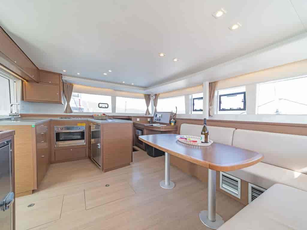Boat picture 14