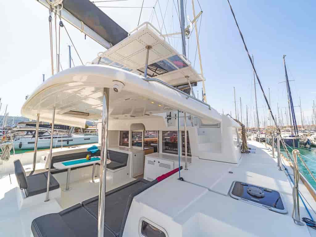 Boat picture 9