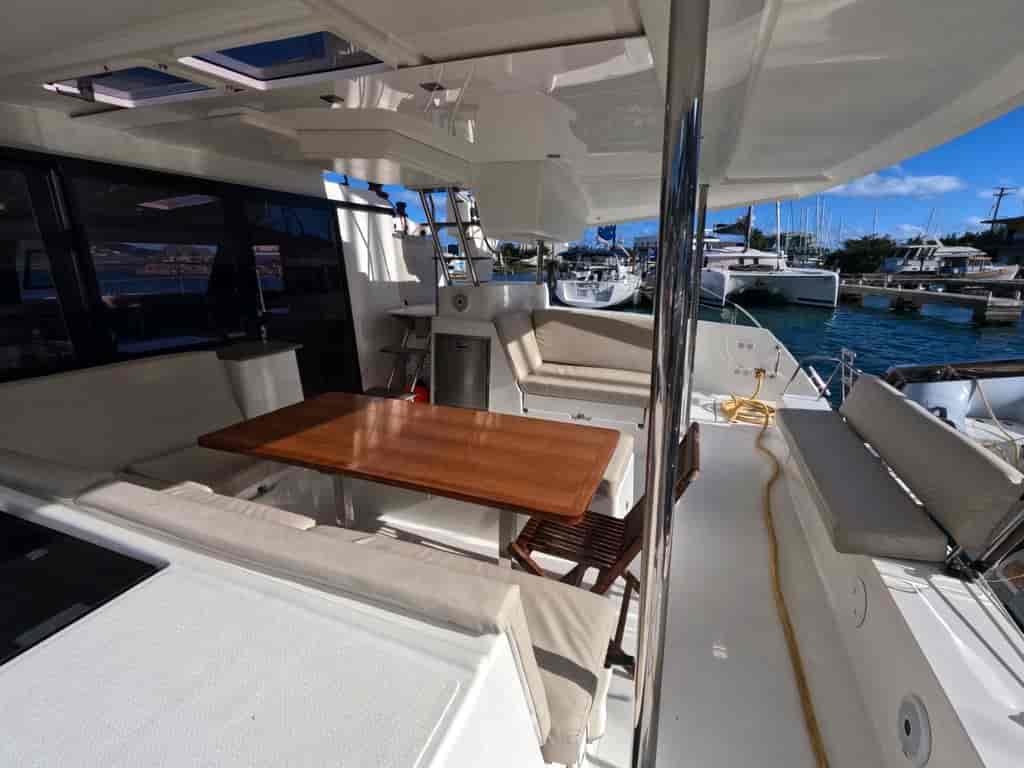 Boat picture 9