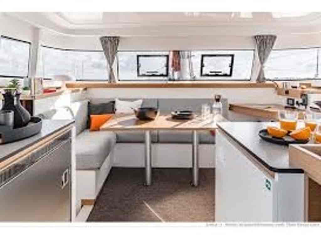 Boat picture 17