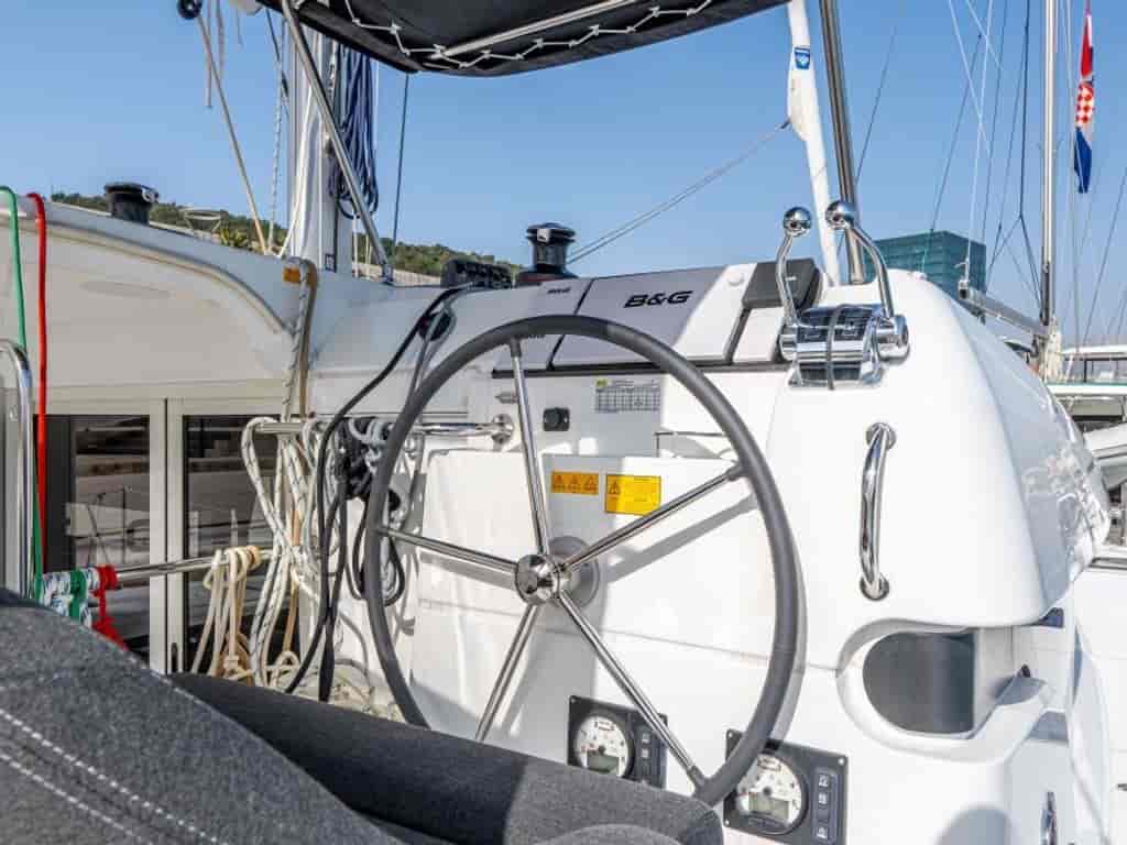 Boat picture 12