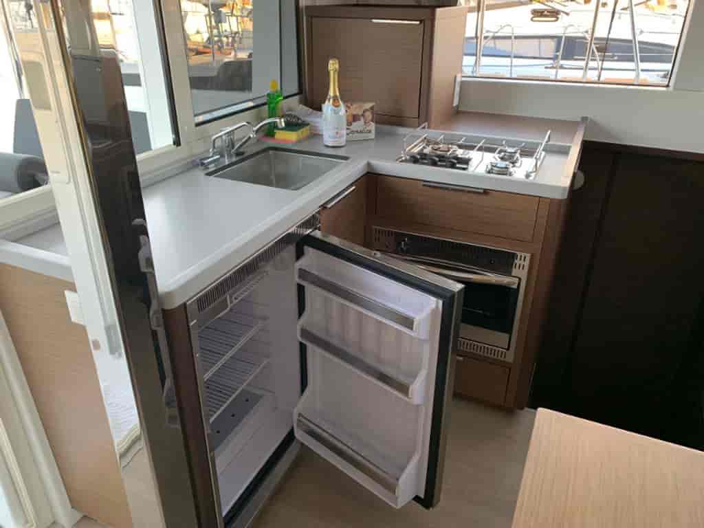 Boat picture 9