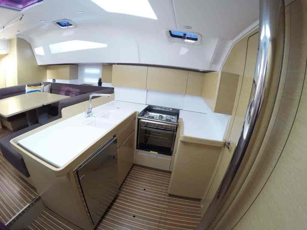 Boat picture 12