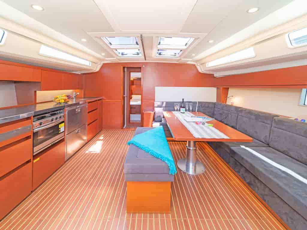 Boat picture 13